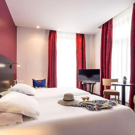 Les 3 Vallees Hotel 4*