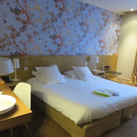 Les 3 Vallees Hotel 4*