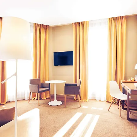 Les 3 Vallees Hotel 4*